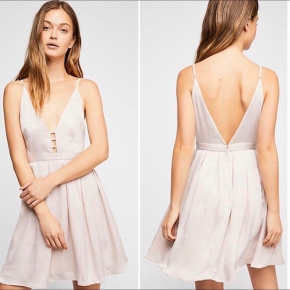 Free People Dresses & Skirts - NWT FREE PEOPLE Size 8 Gabby's Party All Night deep V-neck fit and flare Dress